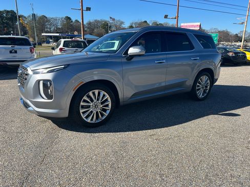 Used 2020 Hyundai Palisade Limited image 13