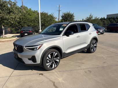 Certified 2025 Volvo XC40 B5 Plus