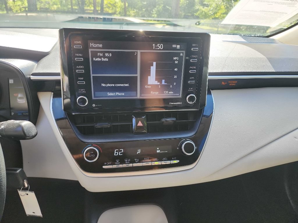 Used 2021 Toyota Corolla LE FWD image 20
