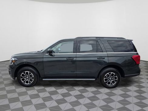 Used 2023 Ford Expedition XLT AWD/4WD image 15