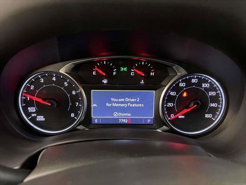 Certified 2023 GMC Terrain SLT image 25