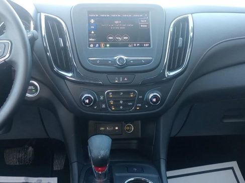 Used 2023 Chevrolet Equinox RS image 11