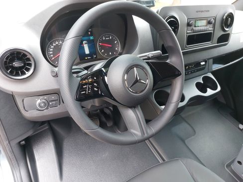 New 2025 Mercedes-Benz Sprinter 2500 image 16