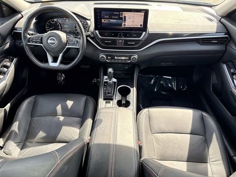 Certified 2023 Nissan Altima 2.0 SR FWD image 15