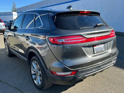 Used 2018 Lincoln MKC Select w/ Select Plus Package image 4