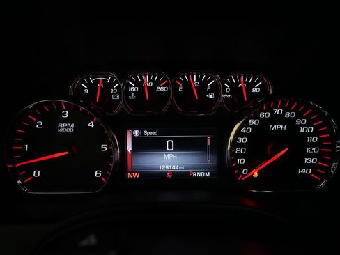Used 2015 GMC Yukon XL SLE w/ Convenience Package AWD/4WD image 2