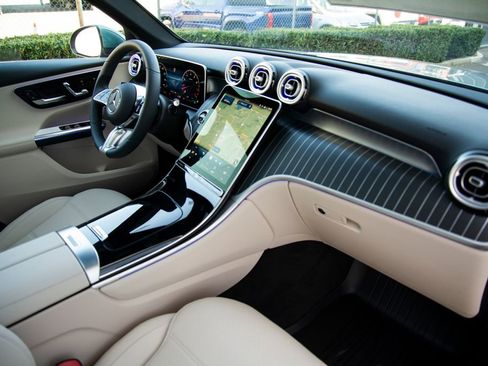 New 2026 Mercedes-Benz GLC 300 4MATIC image 18