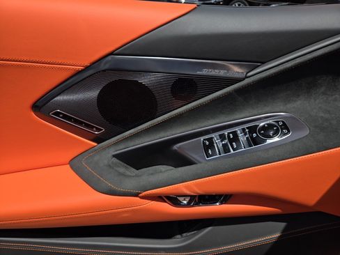 New 2027 Chevrolet Corvette Stingray Convertible w/ Stealth Interior Trim Package RWD image 9