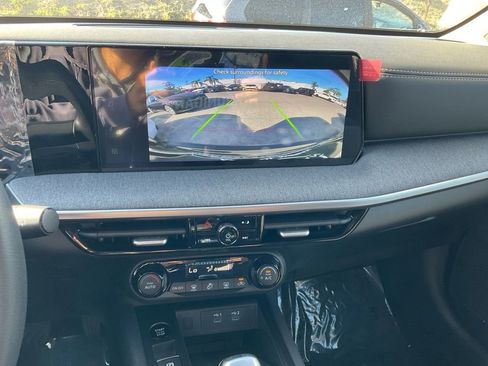 New 2026 Nissan Kicks SV image 20