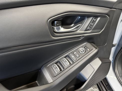 Used 2025 Honda Accord EX-L image 35