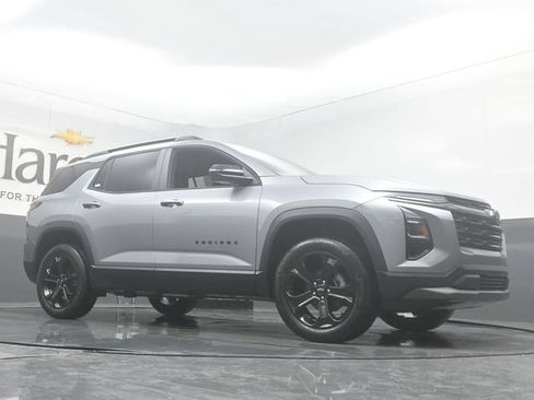 New 2026 Chevrolet Equinox LT w/ Midnight Edition FWD image 2