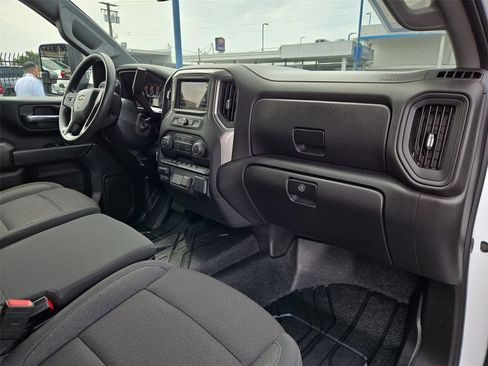 Certified 2026 Chevrolet Silverado 2500 Custom w/ Custom Value Package RWD image 20
