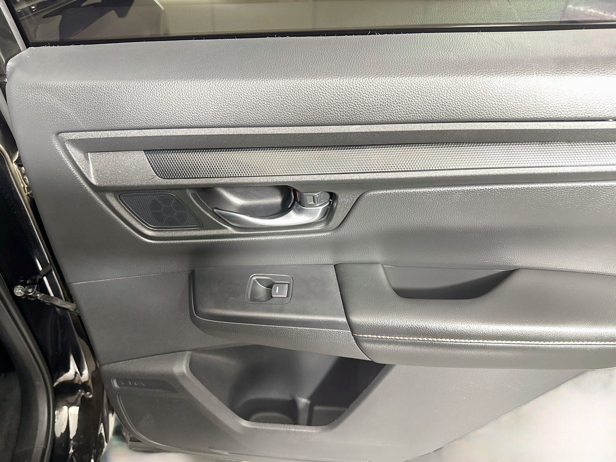 Used 2025 Honda CR-V Sport-L image 31