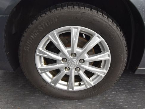 Used 2010 Buick Lucerne CX image 13