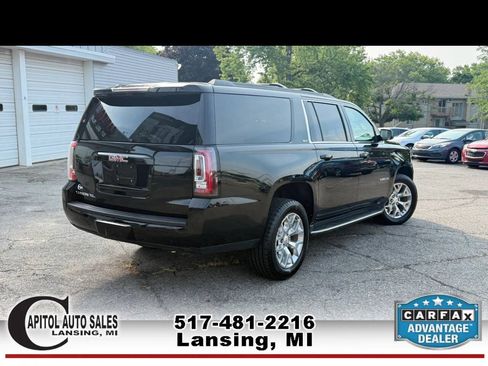 Used 2019 GMC Yukon XL SLT w/ Open Road Package AWD/4WD image 8