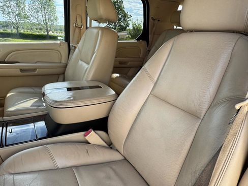 Used 2008 Cadillac Escalade 2WD image 19