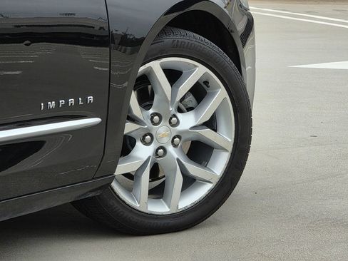 Used 2018 Chevrolet Impala Premier image 12