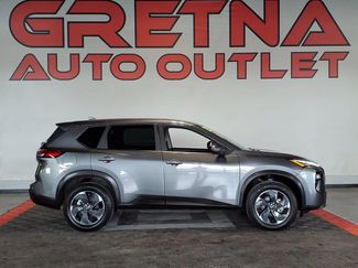Used 2025 Nissan Rogue SV AWD/4WD video 1