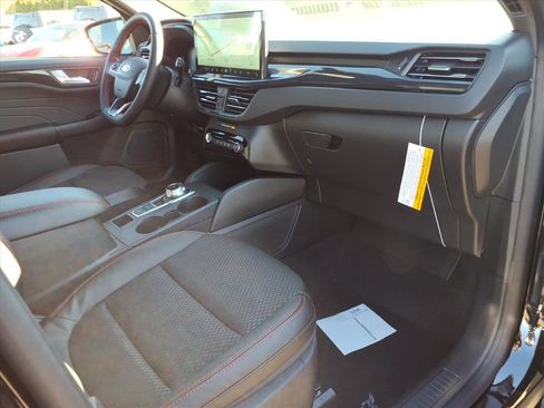 New 2026 Ford Escape ST-Line w/ Tech Pack #1 image 10