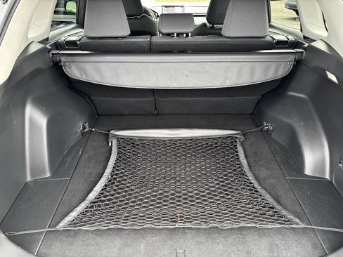 Used 2025 Toyota RAV4 XLE w/ Convenience Package image 22