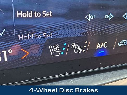 Used 2025 Chevrolet Tahoe Premier AWD/4WD image 18