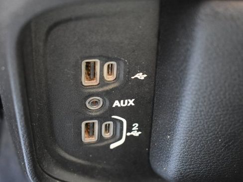 Used 2019 RAM 2500 Big Horn AWD/4WD image 27
