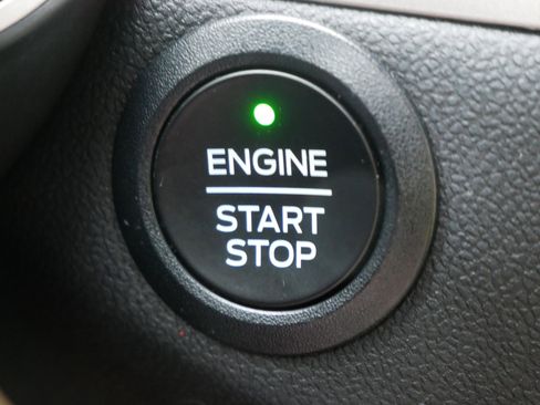 Used 2022 Ford Escape SEL image 28