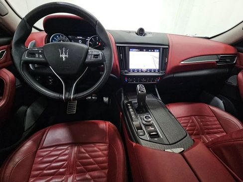 Used 2022 Maserati Levante Modena image 3