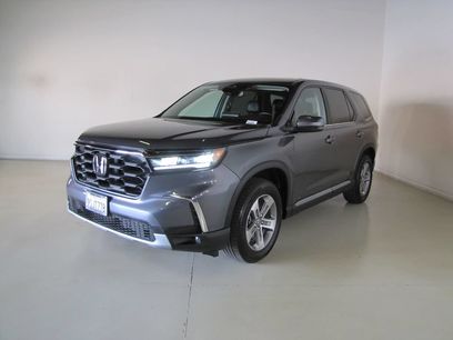 Used 2025 Honda Pilot EX-L