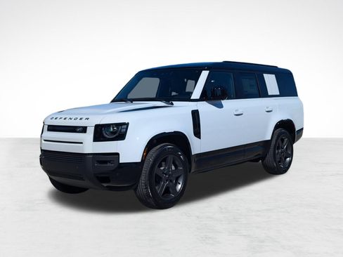 Used 2026 Land Rover Defender 130 X-Dynamic SE AWD/4WD image 1