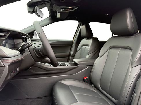 New 2026 Jeep Cherokee Limited image 9