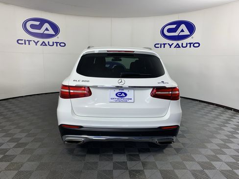 Used 2018 Mercedes-Benz GLC 300 image 4