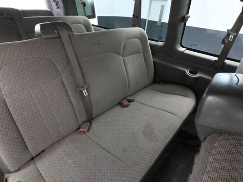 Used 2017 Chevrolet Express 3500 LT w/ LT Preferred Equipment Group image 36