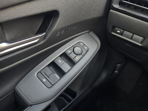 New 2026 Nissan Sentra SV FWD image 21