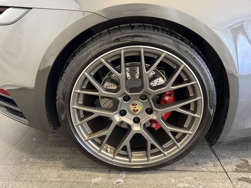 Certified 2024 Porsche 911 Targa 4S image 13