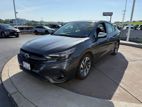 Used 2025 Subaru Legacy Touring XT AWD/4WD image 10