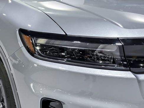 Used 2025 Honda Prologue Touring image 11