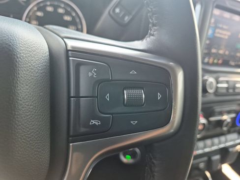 Used 2021 Chevrolet Silverado 1500 LTZ w/ LTZ Premium Package AWD/4WD image 15