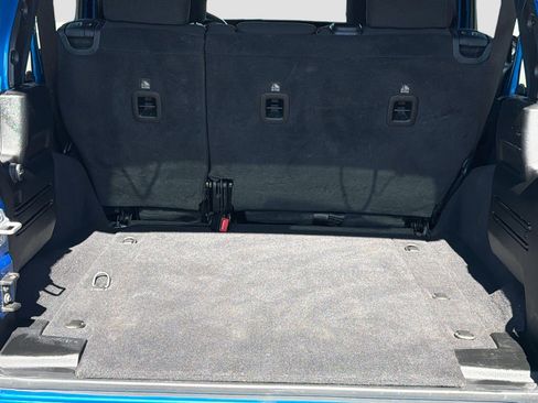 Used 2021 Jeep Wrangler Unlimited Rubicon w/ LED Lighting Group image 11