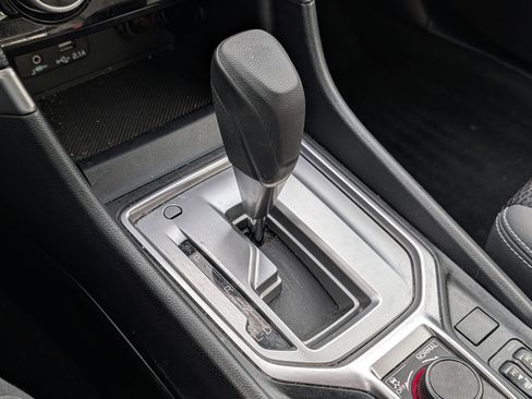 Used 2023 Subaru Forester Premium image 24