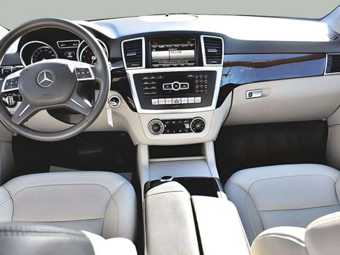 Used 2013 Mercedes-Benz ML 350 4MATIC image 27