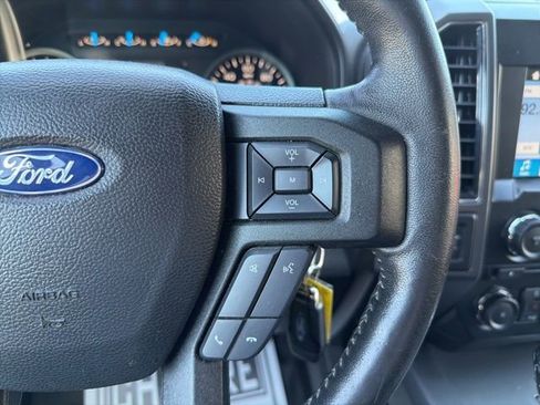 Used 2017 Ford F150 XLT w/ Equipment Group 302A Luxury image 20