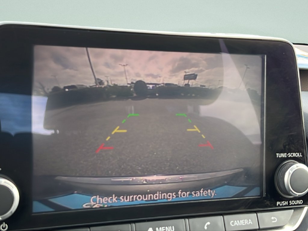 Used 2023 Nissan Rogue SV FWD image 17