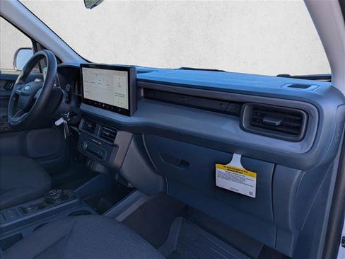 Used 2025 Ford Maverick XL w/ Equipment Group 102A image 26