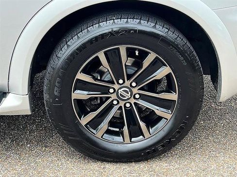 Used 2019 Nissan Armada Platinum w/ Captain's Chairs Package RWD image 56