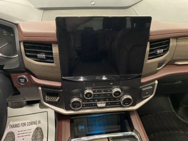 Used 2022 Ford Expedition Limited AWD/4WD image 35