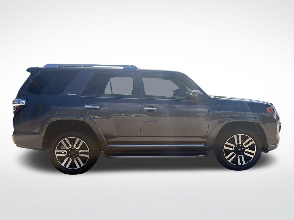 Used 2023 Toyota 4Runner Limited AWD/4WD image 6