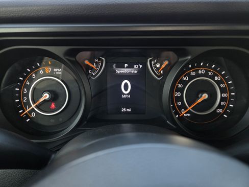 Used 2025 Jeep Gladiator Sport AWD/4WD image 33