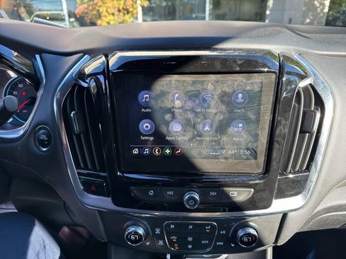 Certified 2023 Chevrolet Traverse LT image 6