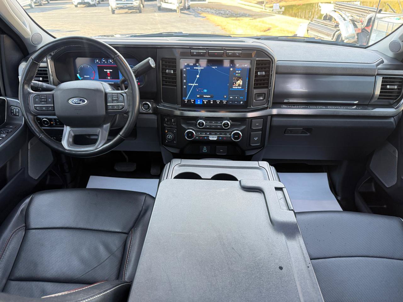 Used 2023 Ford F250 Lariat w/ Tremor Off-Road Package AWD/4WD image 19
